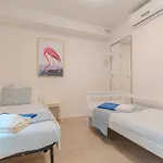 Blanca Villa Callao Salvaje