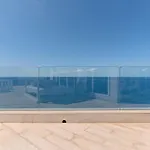 Villa Blanca Callao Salvaje